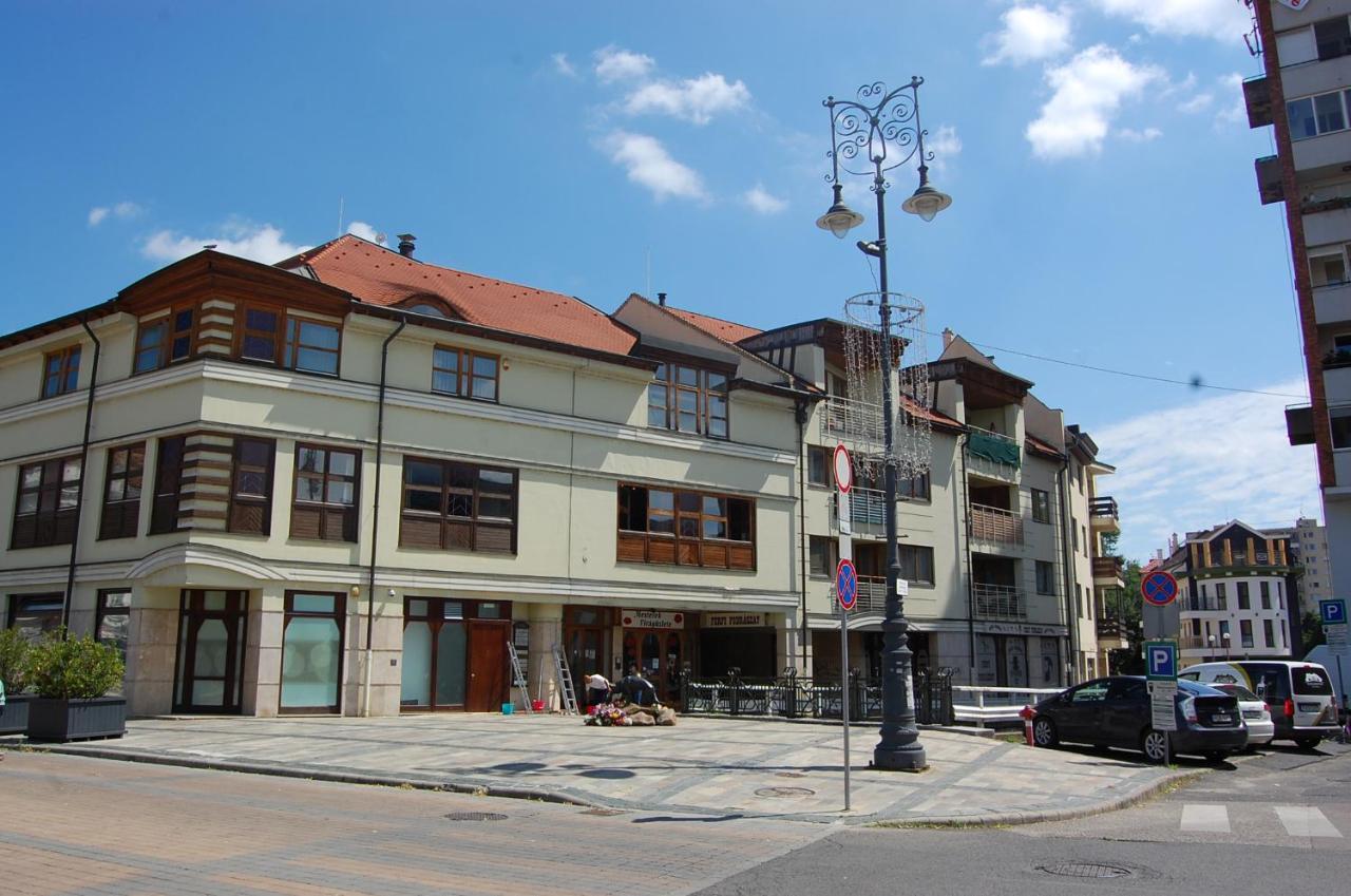Treasure Box Apartman Miskolc Exterior photo