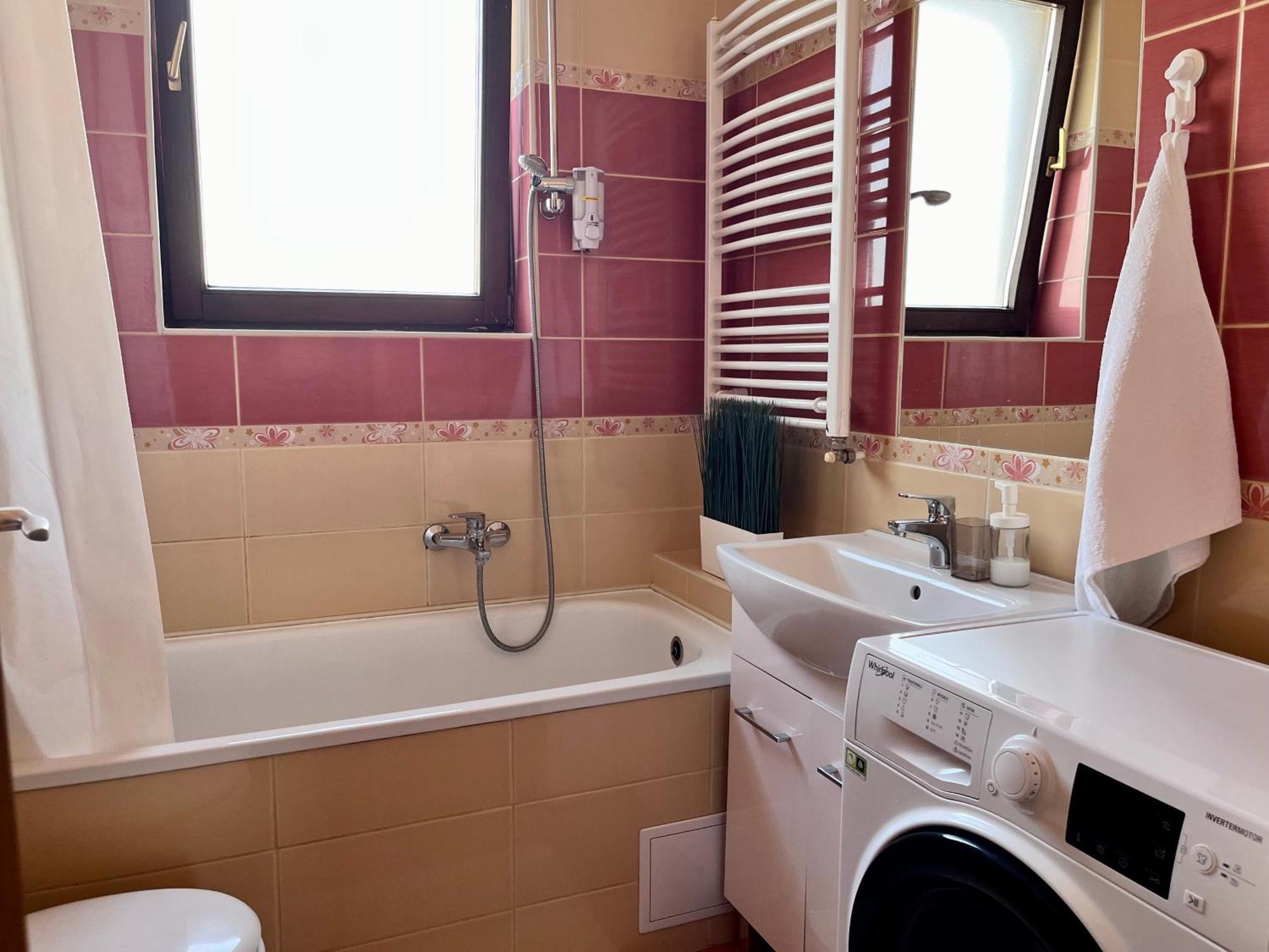 Treasure Box Apartman Miskolc Exterior photo